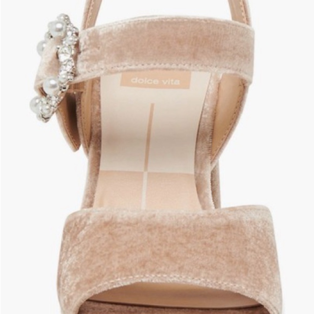 Dolce Vita Velvet Platform Sandals in Tan - Picture 4 of 9